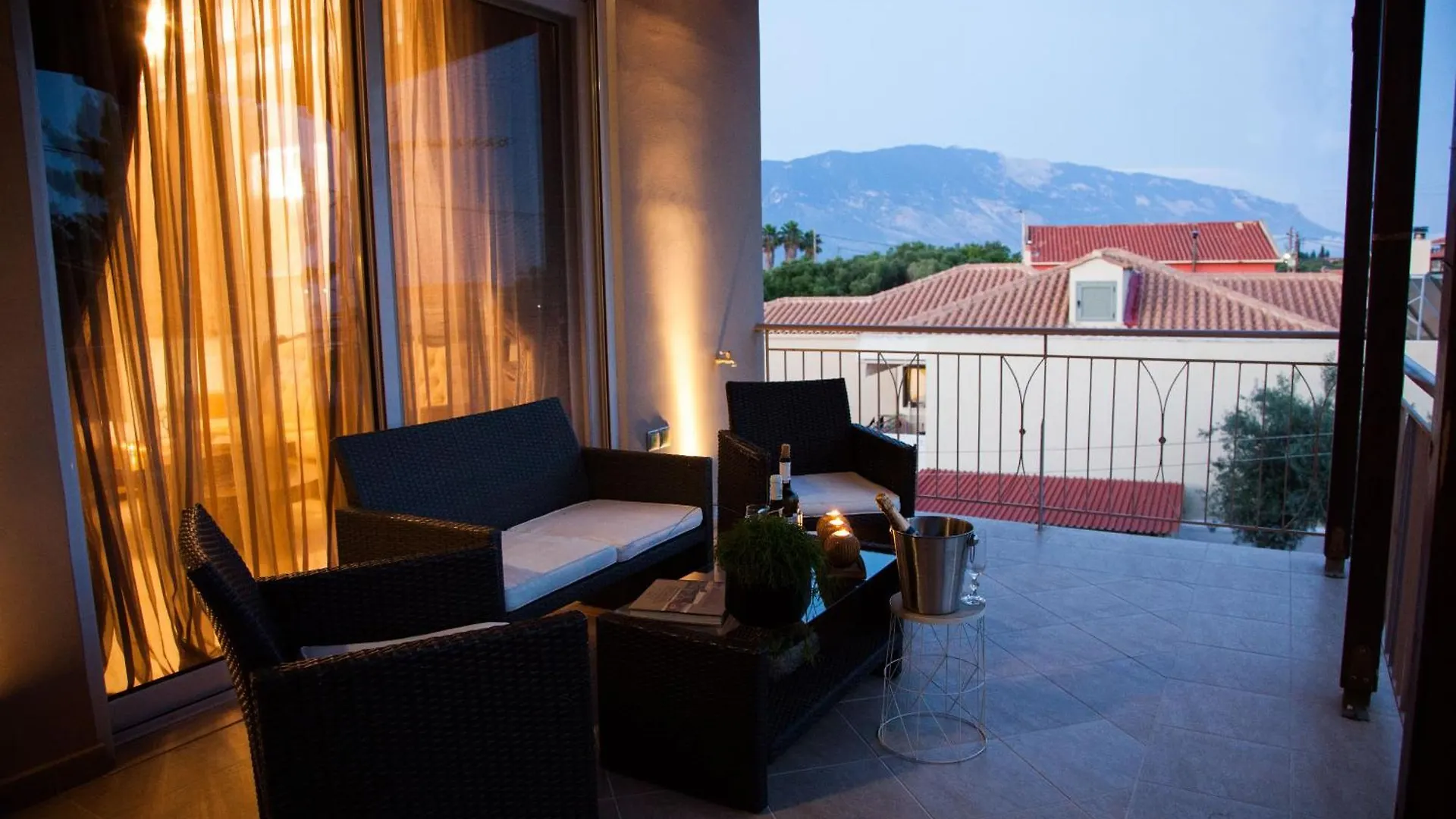 Gerasimos Dream House - 7 Minutes From The Airport Apartment Lakithra 0*,  Greece