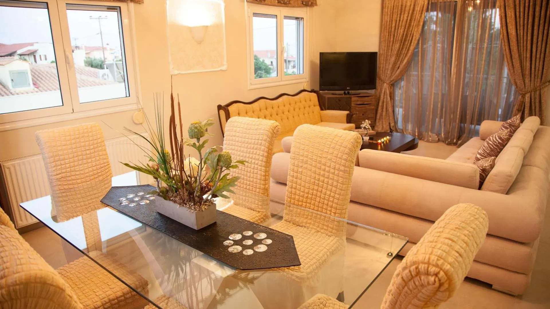 Gerasimos Dream House - 7 Minutes From The Airport Apartment Lakithra