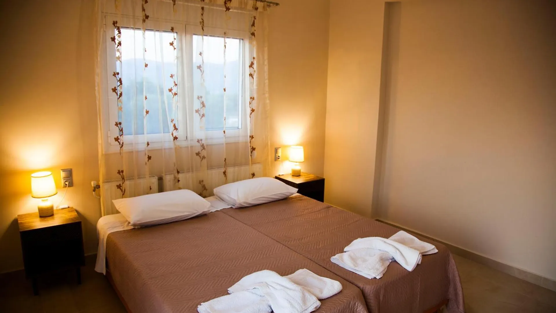Gerasimos Dream House - 7 Minutes From The Airport Apartment Lakithra