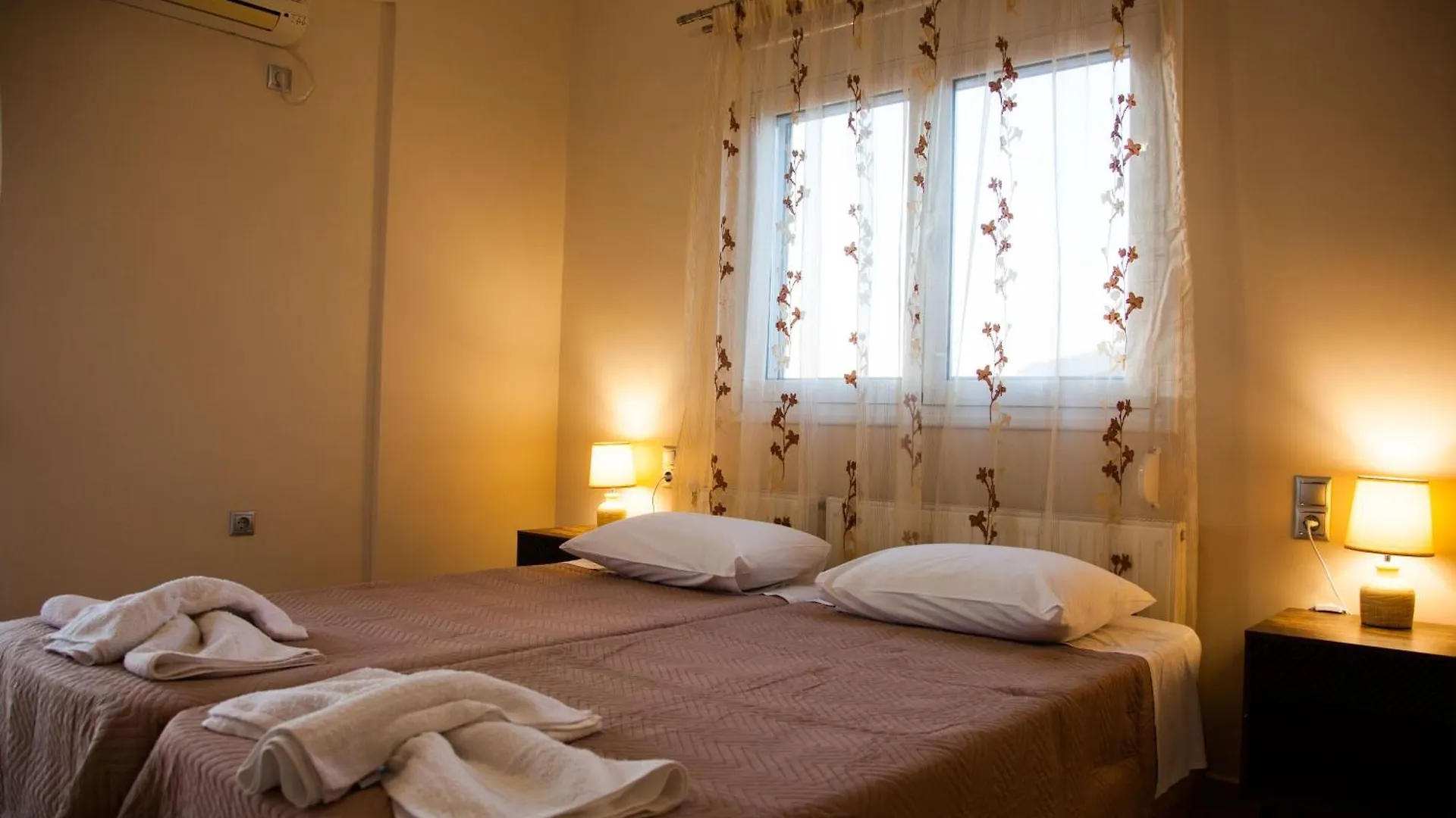 Gerasimos Dream House - 7 Minutes From The Airport Apartment Lakithra 0*,