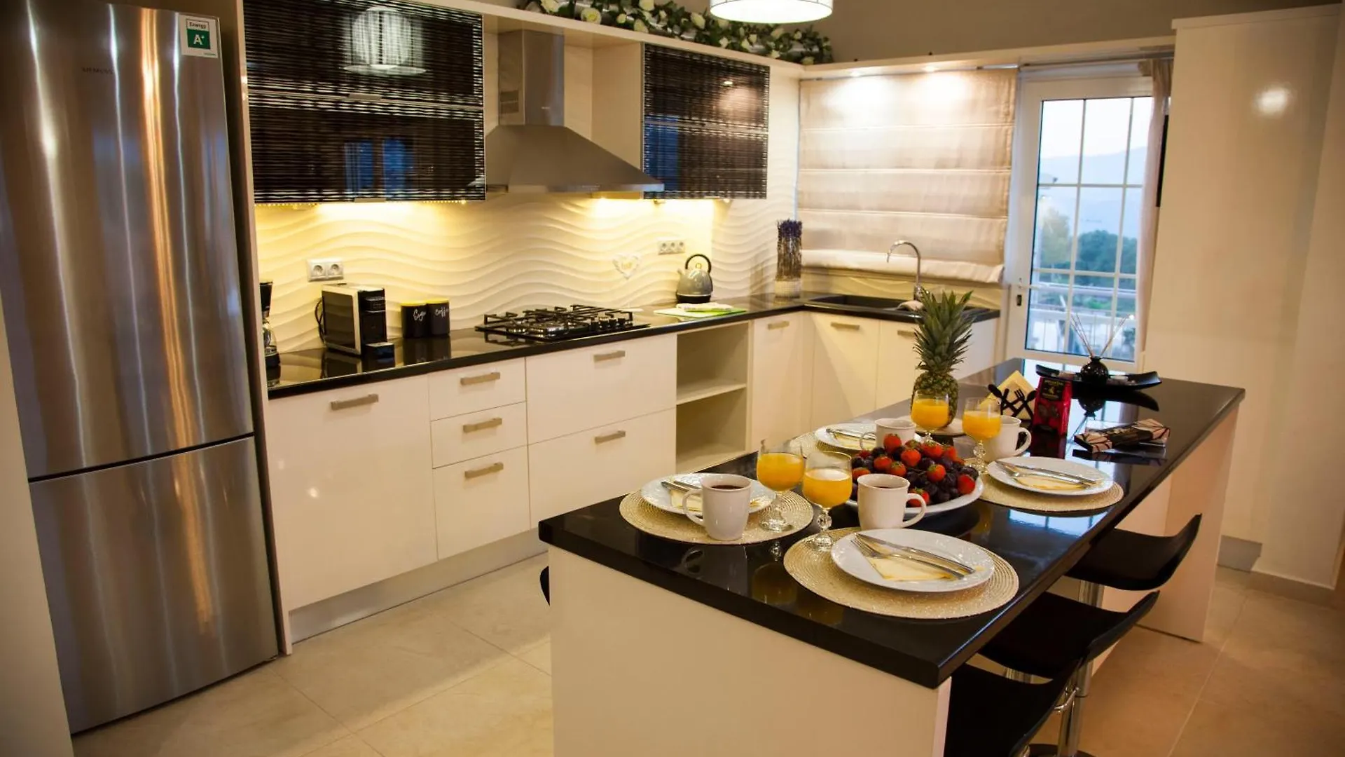 Gerasimos Dream House - 7 Minutes From The Airport Apartment Lakithra